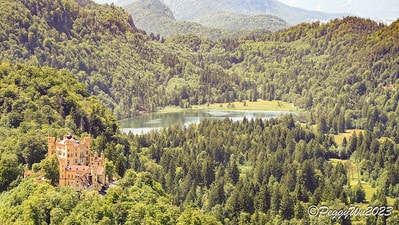 20251013-p2zj8 20251013-p2zj8