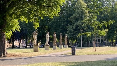 20251013-pb0yo 20251013-pb0yo