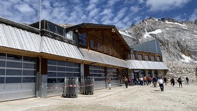 20251013-pjduy 20251013-pjduy