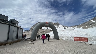 20251013-pxo0z 20251013-pxo0z