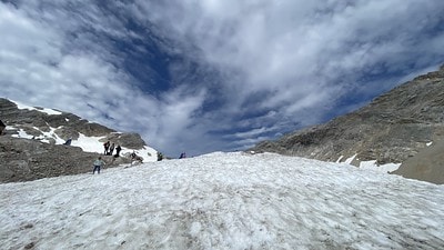 20251013-qn53k 20251013-qn53k