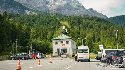 20251013-qpsv2 20251013-qpsv2