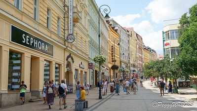 20251013-qz2ff 20251013-qz2ff