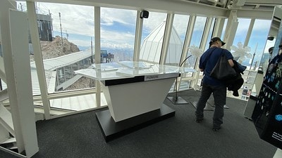 20251013-uqjru 20251013-uqjru