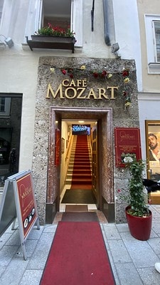 20251013-ywdr3 20251013-ywdr3