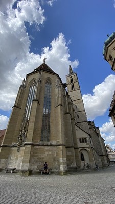 20251013-z4acu 20251013-z4acu