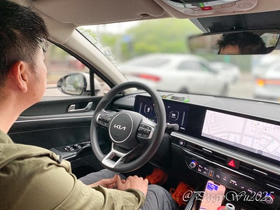 20251013-4bfbg 20251013-4bfbg