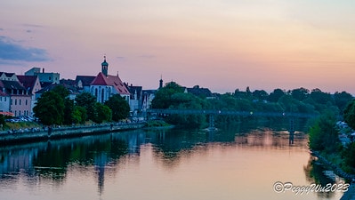 20251013-52b9i 20251013-52b9i