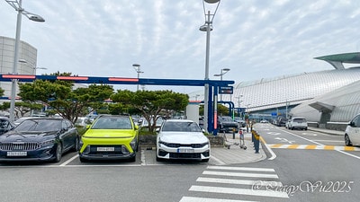 20251013-758ra 20251013-758ra