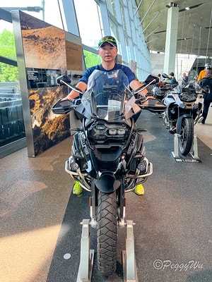 20251013-fz6oh 20251013-fz6oh