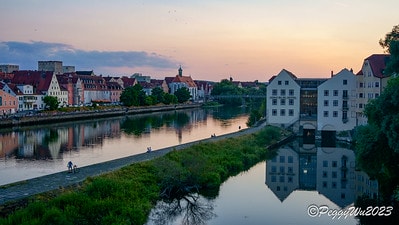 20251013-gz83z 20251013-gz83z