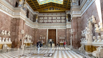 20251013-ic81a 20251013-ic81a