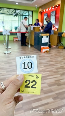 20251013-xjw0z 20251013-xjw0z