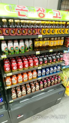 20251013-8j6wy 20251013-8j6wy