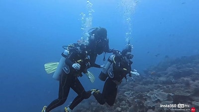 20251013-g9xx3 20251013-g9xx3