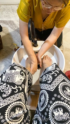 20251013-qqieb 20251013-qqieb