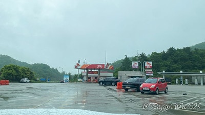 20251013-s6i9n 20251013-s6i9n