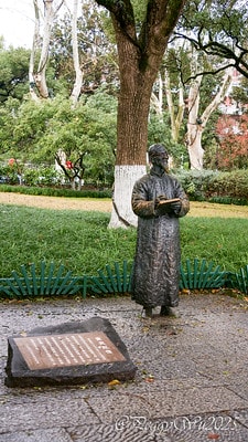 20251013-3j92w 20251013-3j92w