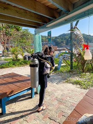 20251013-y0790 20251013-y0790