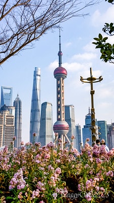 20251013-04xt5 20251013-04xt5