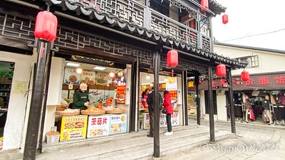 20251013-ge33q 20251013-ge33q