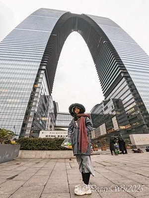 20251013-hdvkh 20251013-hdvkh