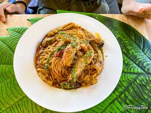 【菲律賓|巴拉望】20240211:午餐 - 香草海灘 Ta IMG_2726