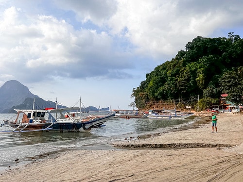 【菲律賓|巴拉望】20240209:晚餐Maa's Gril IMG_7398